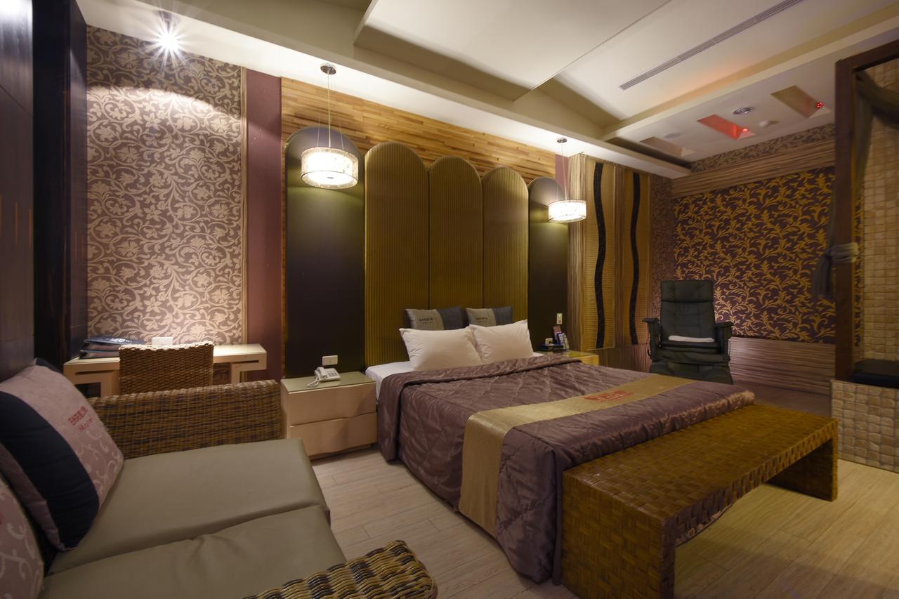 Sun Garden Motel Kaohsiung Dış mekan fotoğraf